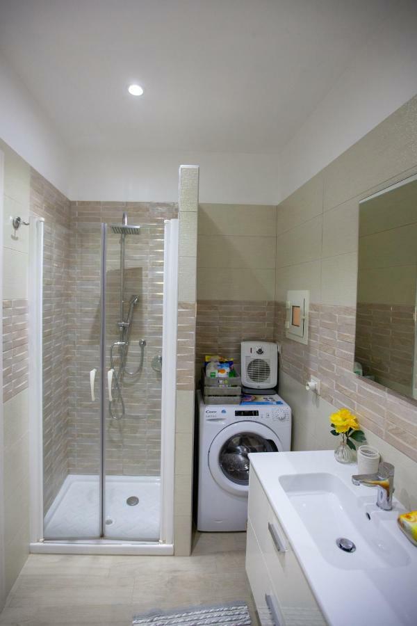 Garibaldi House Apartment Nápoly Kültér fotó